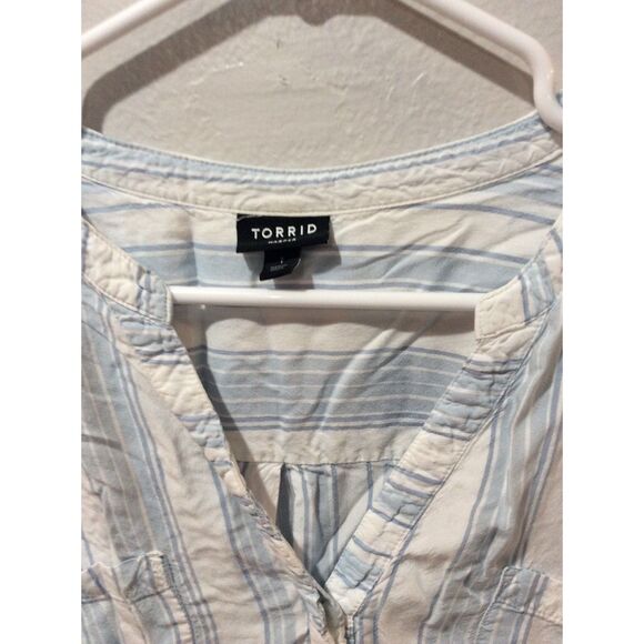 Torrid Plus size 1 blue striped V neck 3/4 sleeve womens shirt blouse tunic - Picture 5 of 5